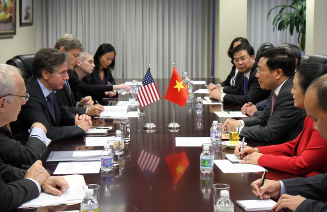 Việt Nam, Hoa Kỳ trao đổi thúc đẩy giải quyết vấn đề Biển Đông ảnh 1