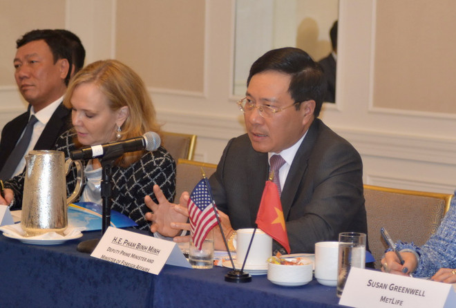 Phó Thủ tướng Phạm Bình Minh gặp các doanh nghiệp hàng đầu Mỹ ảnh 1