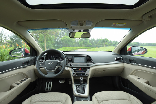 Vừa ra mắt ở Việt Nam, Hyundai Elantra mới đã có 1.000 đơn hàng ảnh 2