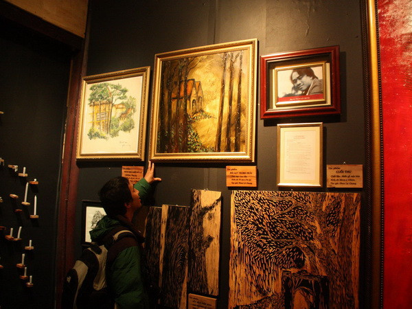 Chùm ảnh triển lãm mỹ thuật mừng Đà Lạt 120 tuổi ảnh 4