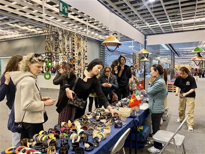 Cơ hội quảng bá hàng thủ công mỹ nghệ Việt Nam tại Italy ảnh 1