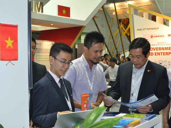 Việt Nam giới thiệu mạng lưới truyền thông tại KL Converge 2015 ảnh 1