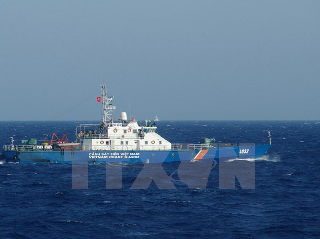 Trợ lý Ngoại trưởng Mỹ: Đảm bảo quyền tự do hàng hải không bị xói mòn ảnh 1