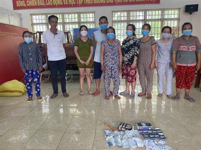 Triệt phá tụ điểm đánh bạc, tạm giữ hình sự 6 đối tượng ở Tây Ninh ảnh 1