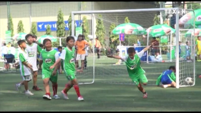 [Video] 158 trường tham dự vòng chung kết Festival bóng đá học đường ảnh 1