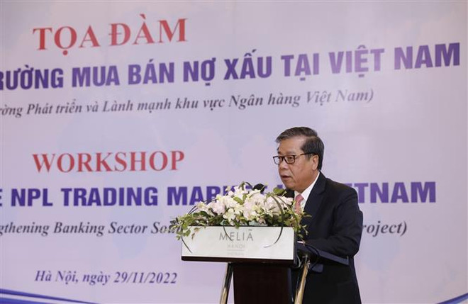 Phó Thống đốc Ngân hàng Nhà nước Nguyễn Kim Anh phát biểu tại toạ đàm. (Ảnh: Trần Việt/TTXVN) Phó Thống đốc NHNN: Thị trường mua bán nợ tại Việt Nam còn sơ khai ảnh 2