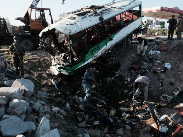 IS nhận gây ra vụ đánh bom kinh hoàng ở Iraq làm 64 người chết ảnh 1