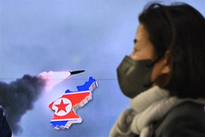 KCNA xác nhận Triều Tiên phóng thử tên lửa đạn đạo mới ảnh 1