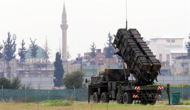 Tây Ban Nha có thể rút các hệ thống phòng không khỏi Thổ Nhĩ Kỳ ảnh 1