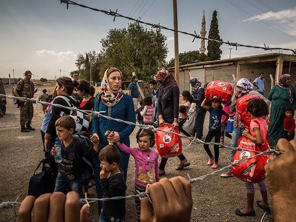 [Videographics] Hàng triệu người Syria phải tị nạn do chiến tranh ảnh 1