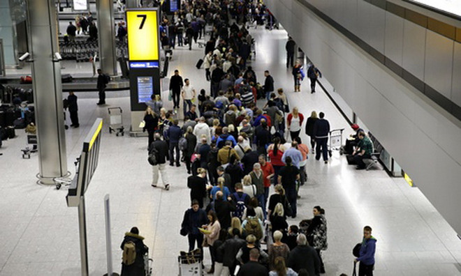 Sự cố khiến các sân bay London tê liệt là "chưa từng có tiền lệ" ảnh 1