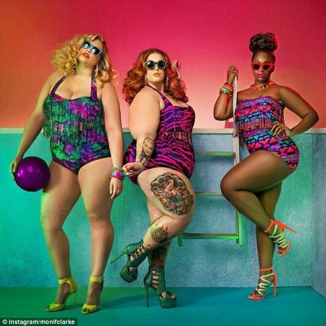 Người mẫu size 22 tự tin khoe dáng trong bộ sưu tập áo tắm ảnh 3