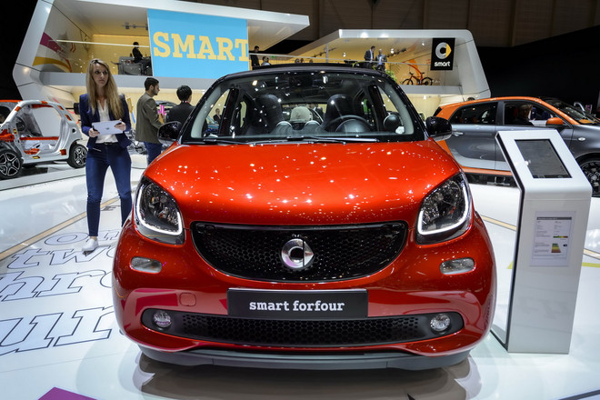 [Photo] Triển lãm ôtô quốc tế Geneva lần thứ 85 tại Thụy Sỹ ảnh 3