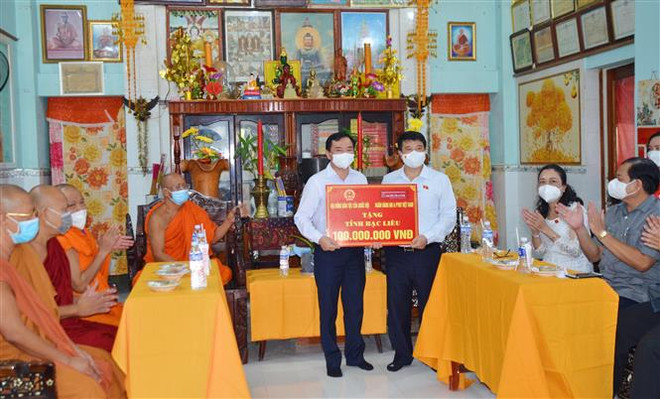 Đoàn Quốc hội thăm, chúc Tết Chôl Chnăm Thmây tại Bạc Liêu, Sóc Trăng ảnh 3