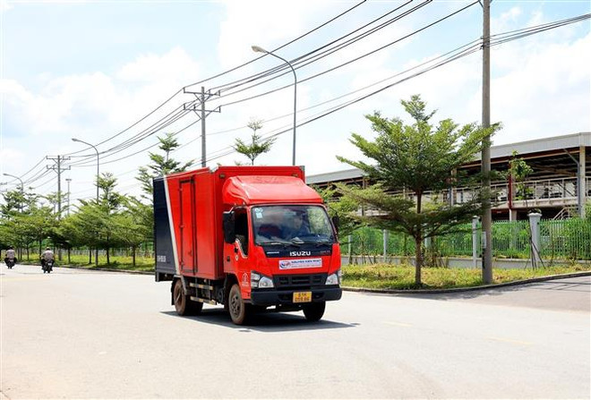 Khu công nghiệp Phước Đông - khu công nghiệp lớn nhất tỉnh Tây Ninh, tọa lạc gần đường dẫn vào đường cao tốc Thành phố Hồ Chí Minh-Mộc Bài - thu hút gần 50 dự án đầu tư với tổng vốn đạt 5,95 tỷ USD. (Ảnh: Hồng Đạt/TTXVN) Hiến kế xây dựng Mộc Bài thành trung tâm thương mại quốc tế ảnh 1