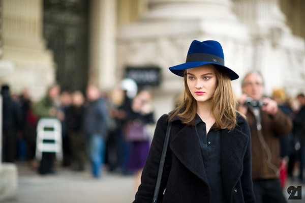 6 món đồ không thể thiếu nếu bạn muốn "nổi" nhất mùa Đông ảnh 10