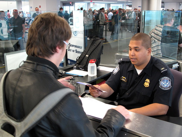 Mỹ mở rộng chương trình tiếp nhận người tị nạn từ Trung Mỹ ảnh 1