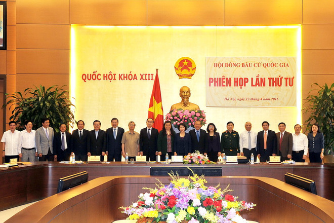 Hội đồng bầu cử quốc gia họp phiên đầu tiên sau kiện toàn ảnh 1