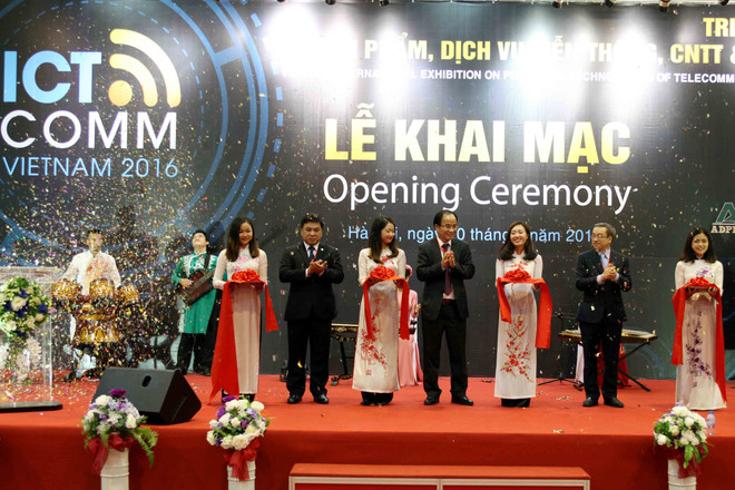 Nhiều công nghệ hiện đại được giới thiệu trong VIETNAM ICT COMM 2016 ảnh 1