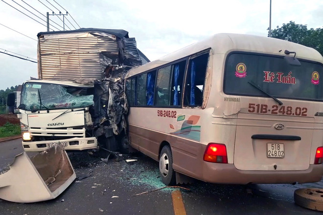 Đồng Nai điều tra vụ tai nạn khiến 18 người bị thương trên Quốc lộ 20 ảnh 1