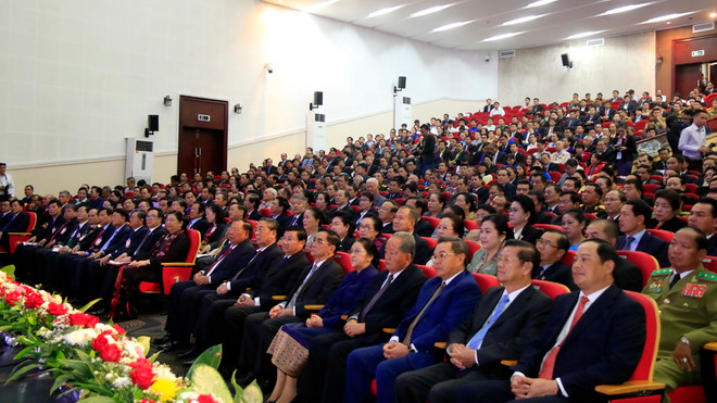 Các đại biểu tại lễ kỷ niệm. (Ảnh: Phạm Kiên/TTXVN) Tổng Bí thư Lào: Kiên định, phát huy quan hệ đặc biệt Lào-Việt Nam ảnh 2