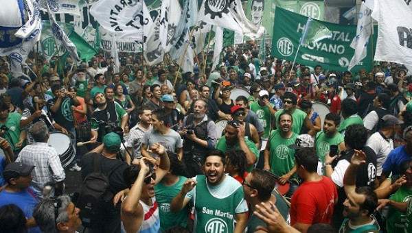 Công đoàn Argentina kêu gọi tổng đình công toàn quốc ảnh 1