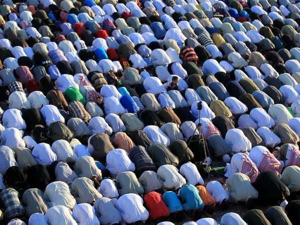 Người Hồi giáo Malaysia sẵn sàng cho tháng ăn chay Ramadan 2017 ảnh 1