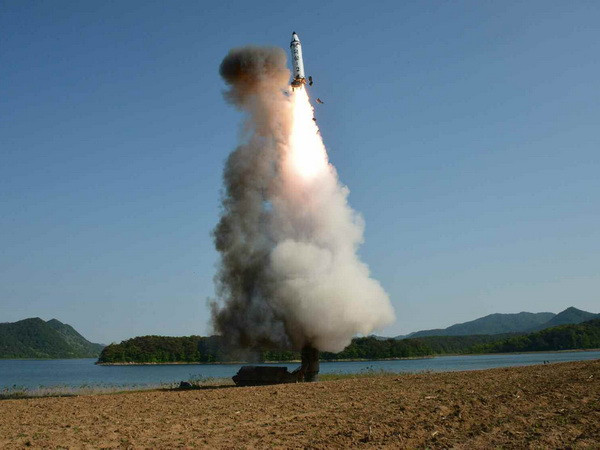 Nga sẵn sàng đóng vai trò trung gian giữa Hàn Quốc và Triều Tiên ảnh 1