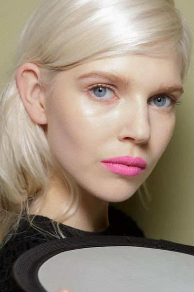 Tuần lễ Thời trang Milan 2014 - đón đầu xu hướng làm đẹp ảnh 6