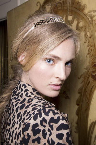 Tuần lễ Thời trang Milan 2014 - đón đầu xu hướng làm đẹp ảnh 9