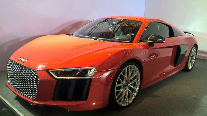 Xe sang quy tụ tại triển lãm ôtô quốc tế lớn nhất Việt Nam ảnh 5