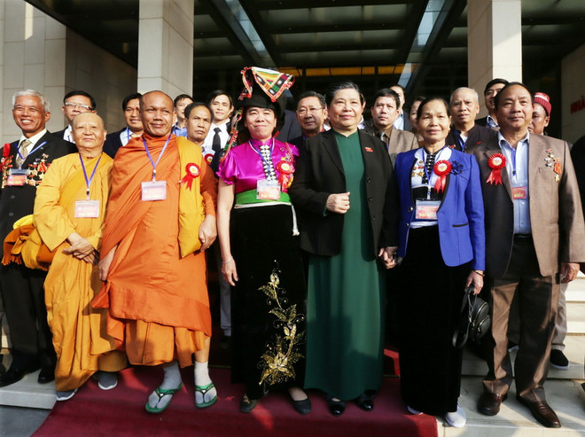 Phó Chủ tịch Quốc hội gặp mặt đại biểu tiêu biểu dân tộc thiểu số ảnh 1