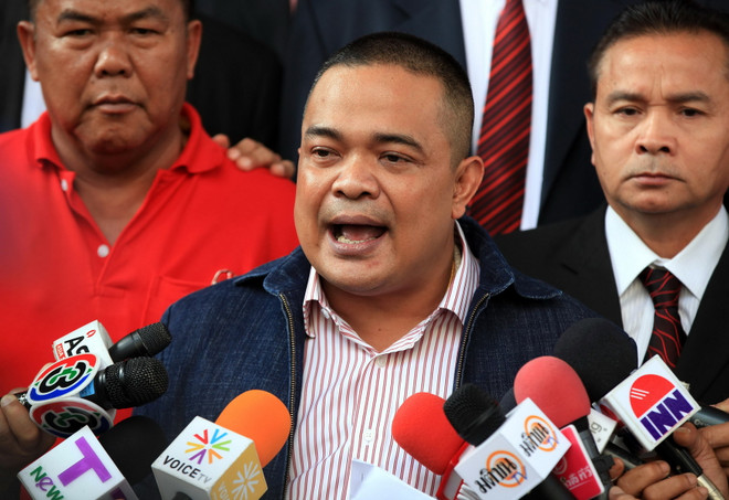 Tòa án Thái Lan tuyên phạt thủ lĩnh Áo Đỏ hai năm tù giam ảnh 1