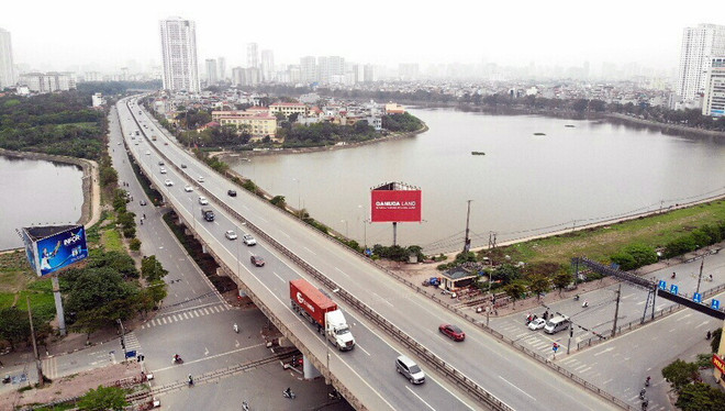 Hà Nội thanh bình trong ngày đầu thực hiện Chỉ thị 16 của Thủ tướng ảnh 1