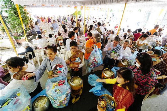 Chùa Phật Tích ở Vientiane tổ chức Đại lễ Phật đản Phật lịch 2567 ảnh 2