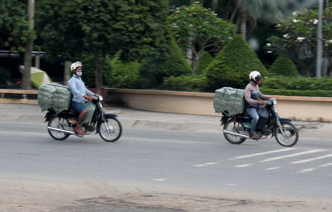 Chính phủ chất vấn Long An về nạn buôn lậu thuốc lá công khai ảnh 2