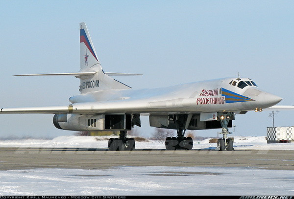 Máy bay ném bom chiến lược Tu-160 của Nga. (Nguồn: airliners.net) Đánh giá về máy bay Tu-160 của Nga và B1 Lancer của Mỹ ảnh 1