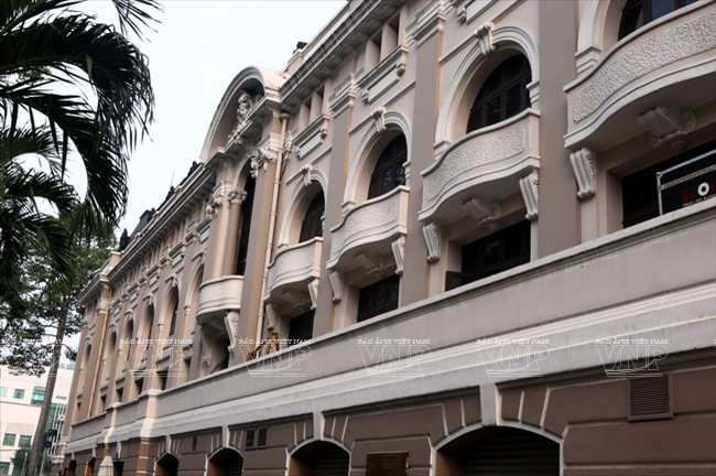 Cùng khám phá kiến trúc tuyệt đẹp của Nhà hát Lớn TP.HCM ảnh 3