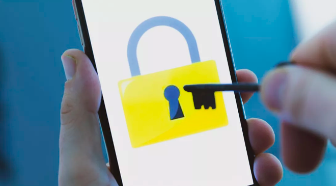 Facebook, WhatsApp có thể sắp phải chia sẻ dữ liệu cho an ninh Anh ảnh 1