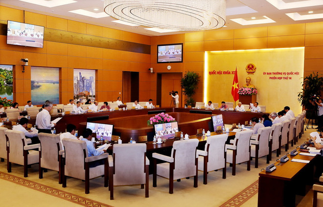 Ủy ban Thường vụ Quốc hội cho ý kiến về dự án Luật An ninh mạng ảnh 1