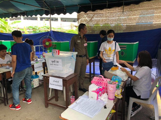 Thái Lan tổ chức bỏ phiếu tổng tuyển cử sớm cho 2,6 triệu cử tri ảnh 1