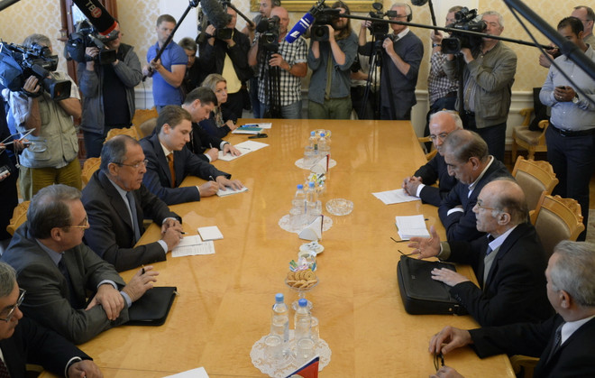 Ngoại trưởng Nga Lavrov gặp các đại diện lực lượng đối lập Syria ảnh 1