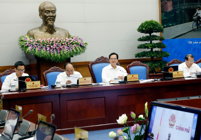 Thủ tướng yêu cầu kiểm soát tốt kinh tế vĩ mô, ổn định tỷ giá ảnh 1