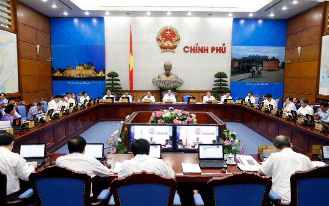 Thủ tướng yêu cầu kiểm soát tốt kinh tế vĩ mô, ổn định tỷ giá ảnh 2