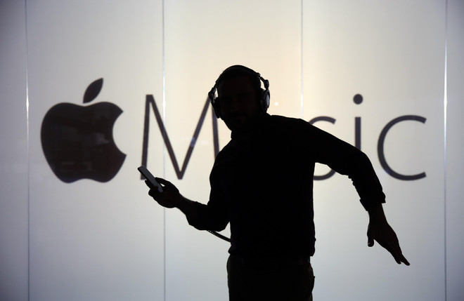 Apple Music đang dần thu hẹp khoảng cách với Spotify. (Nguồn: Getty Images) Apple Music có hơn 60 triệu thuê bao, thu hẹp khoảng cách với Spotify ảnh 1