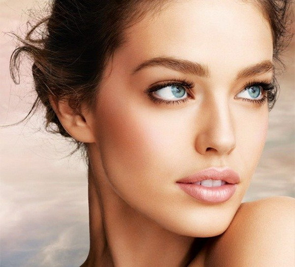 Một vài tuyệt chiêu giúp phái đẹp trang điểm mà như không trang điểm ảnh 1