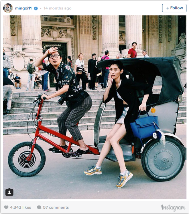 Làm "cô gái mạnh mẽ" với phong cách thể thao như siêu mẫu ảnh 1