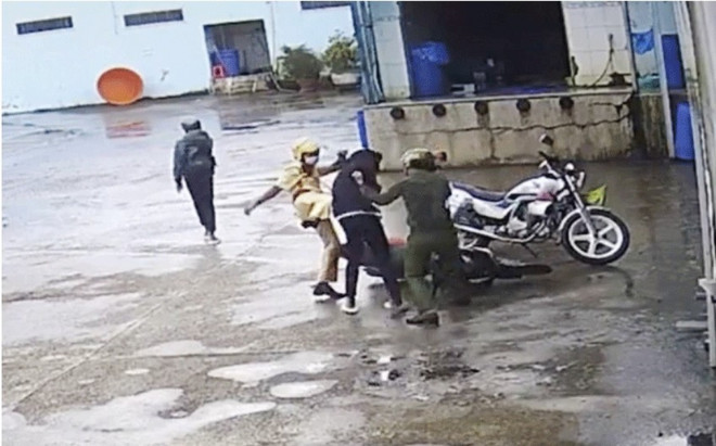 Thiếu niên điều khiển xe chạy trốn CSGT ở Sóc Trăng bị xử lý thế nào? ảnh 1