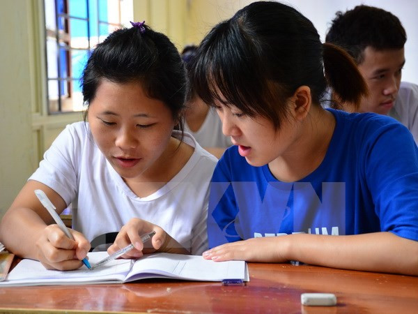 Bộ Giáo dục tiếp nhận ý kiến phản hồi đề thi minh họa môn Địa lý, Hóa ảnh 1