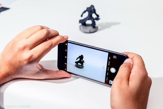 7 điều iPhone 7 làm được hơn các điện thoại Samsung Galaxy ảnh 1